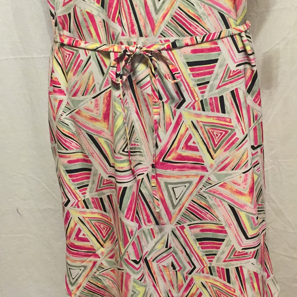 Dress - Picture 3 of 8